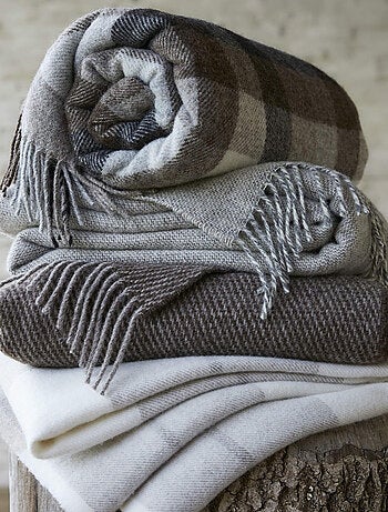 Plaid à franges en laine à carreaux - Terre de Nuit