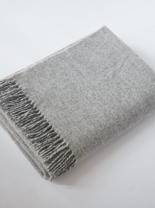 Plaid a franges en laine Martin - Kiabi