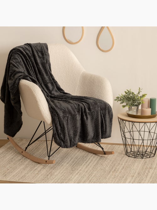 Plaid aspect flanelle tressée TRESSE - Kiabi Plaid aspect flanelle tressée TRESSE - Kiabi
