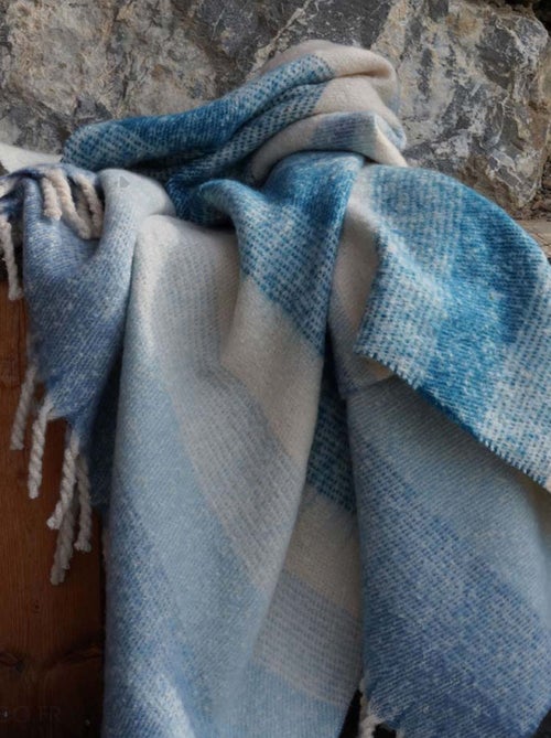 Plaid aspect mohair 100% polyester recyclé HYGGE - Kiabi