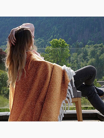 Plaid aspect mohair 100% polyester recyclé HYGGE