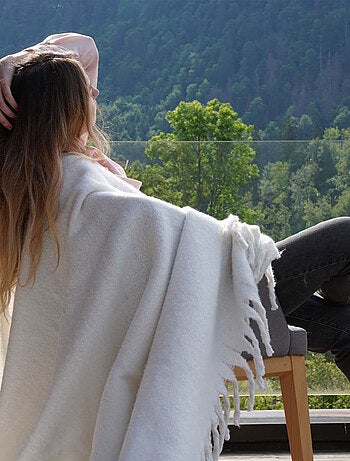 Plaid aspect mohair à franges torsadées