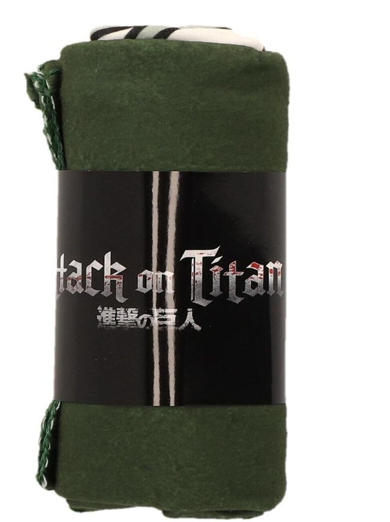 Plaid Attaque des titans Bataillon d'exploration 110x130 cm - 100% Polyester Vert - Kiabi