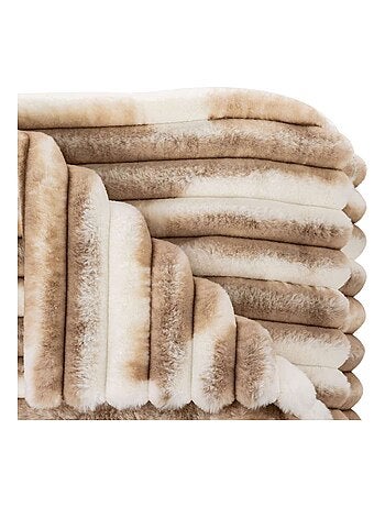 Plaid Avoriaz imitation fourrure