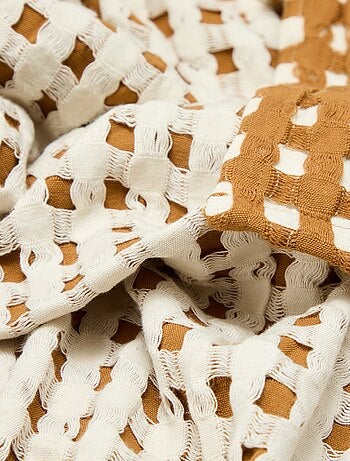 Plaid bicolore avec design gaufré (180 x 200 cm)