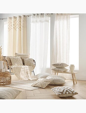 Plaid bohème tufté avec franges