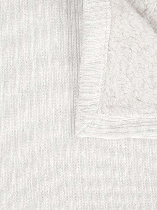 Plaid côtelé ultra doux - Kiabi Plaid côtelé ultra doux - Kiabi
