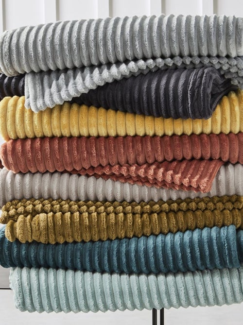 Plaid cotelé uni ESSENTIAL - Kiabi