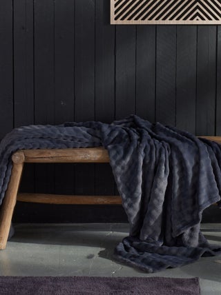 Plaid damier uni BIEN AU CHAUD