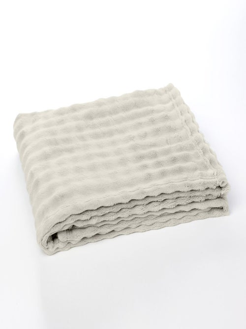 Plaid damier uni MATCHA - Kiabi Plaid damier uni MATCHA - Kiabi