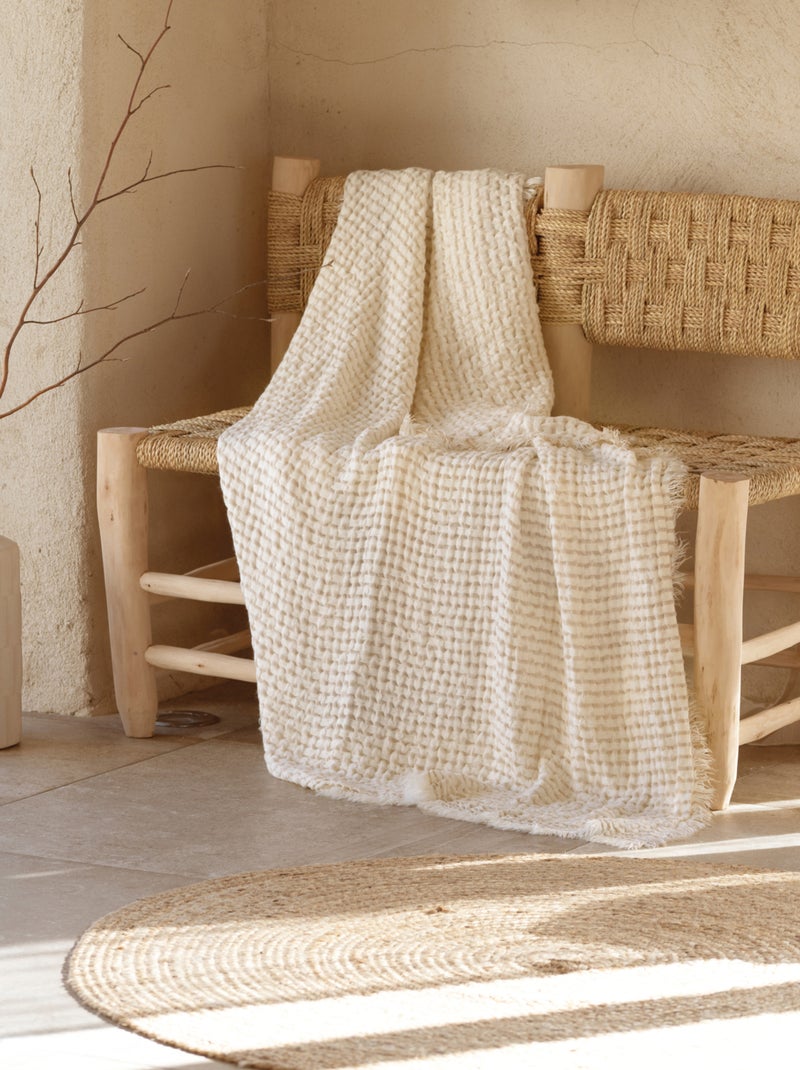 Plaid doux  - Effet gaufré Beige coquille - Kiabi