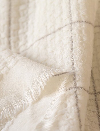 Plaid doux gaufré à carreaux