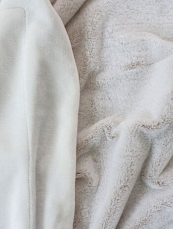 Plaid effet fourrure flanelle 125x150cm