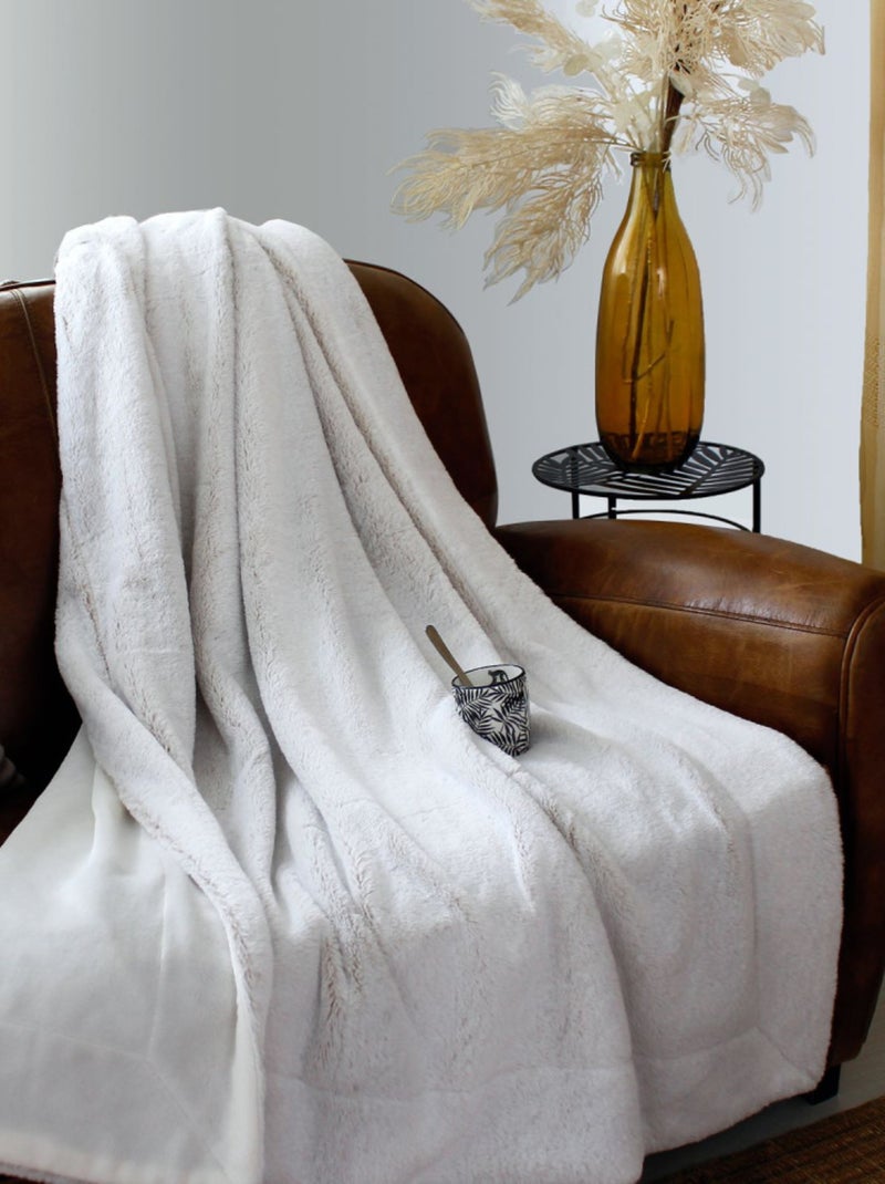 Plaid effet fourrure flanelle 125x150cm Blanc - Kiabi