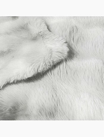 Plaid effet peluche et polaire