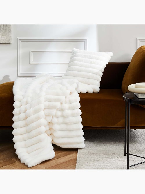 Plaid effet peluche polaire  Serenity - Kiabi