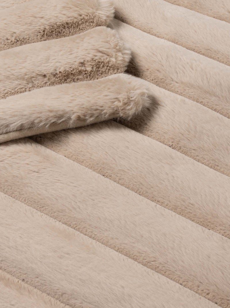 Plaid effet peluche polaire  Serenity Beige sable - Kiabi