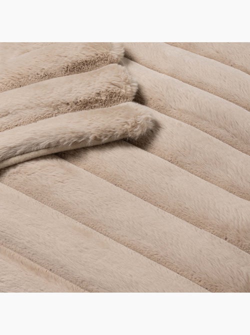 Plaid effet peluche polaire  Serenity - Kiabi