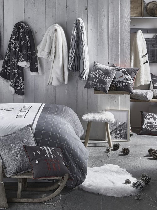 Plaid embossé uni coton HORS PISTE - Kiabi