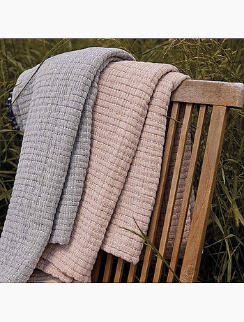 Plaid en coton lavé matelassé boutis