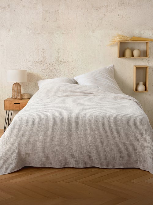 Plaid en coton nid d’abeille - Kiabi