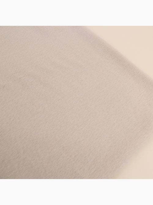 Plaid en fausse fourrure 157x230cm - Kiabi Plaid en fausse fourrure 157x230cm - Kiabi