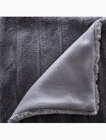 Plaid en fausse fourrure manoir