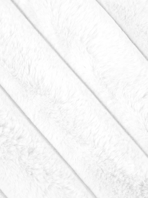Plaid en fausse fourrure ultra douce à bandes - Kiabi