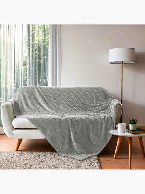 Plaid en flanelle relief uni – Modèle ARYA - Kiabi Plaid en flanelle relief uni – Modèle ARYA - Kiabi