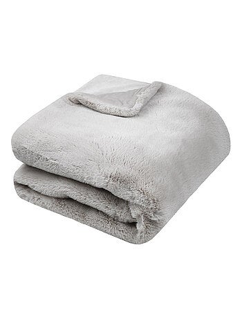 Plaid en imitation fourrure ultra moelleux