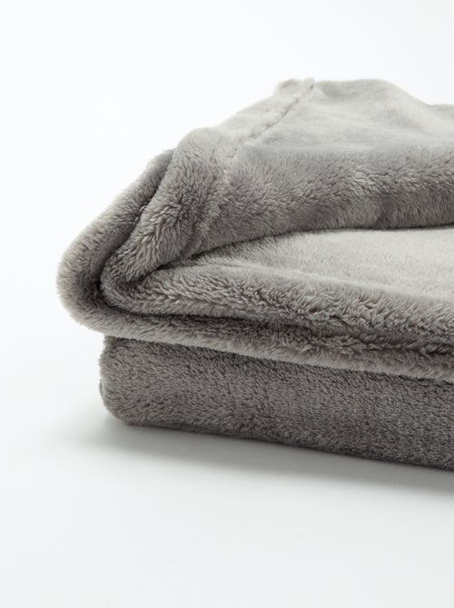 Plaid en polaire - Kiabi Plaid en polaire - Kiabi