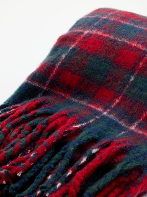 Plaid en polaire imprimé tartan - KIABI Home - Kiabi Plaid en polaire imprimé tartan - KIABI Home - Kiabi