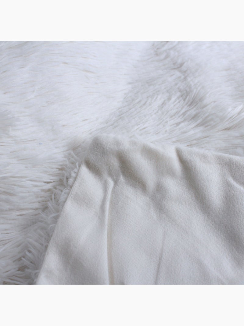 Plaid fausse fourrure poils longs blancs 130x170cm Blanc - Kiabi