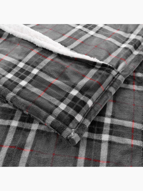 Plaid flanelle + poche pour pieds scottish - Kiabi