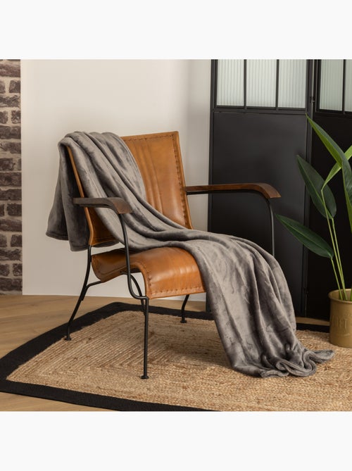 Plaid flanelle uni OLLIS - Kiabi Plaid flanelle uni OLLIS - Kiabi