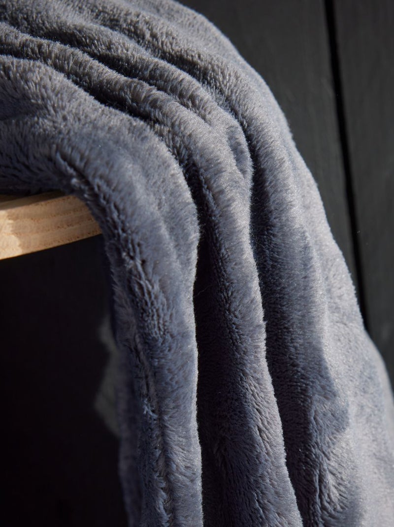 Plaid gaufré uni Gris foncé - Kiabi