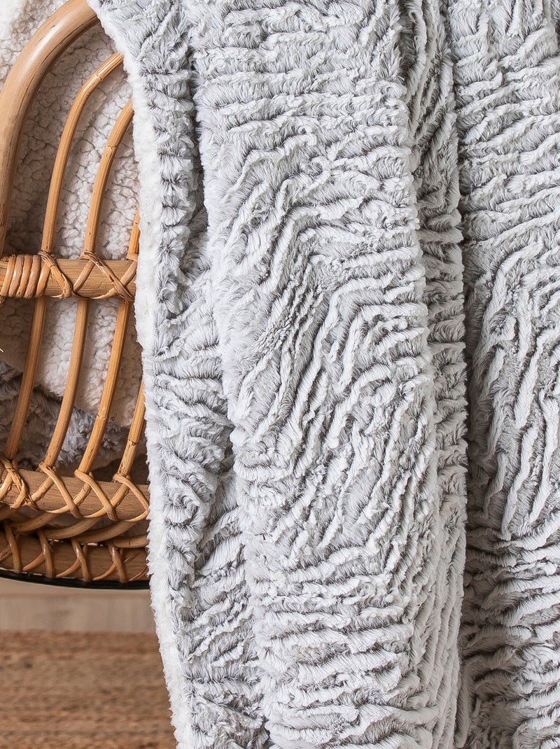 Plaid imitation fourrure 200x220"Deko&co" Gris - Kiabi