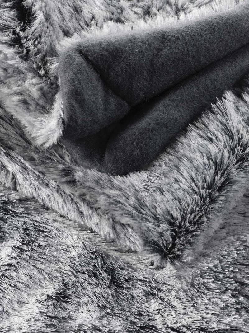 PLAID IMITATION FOURRURE ANTARTIC GRIS Gris - Kiabi