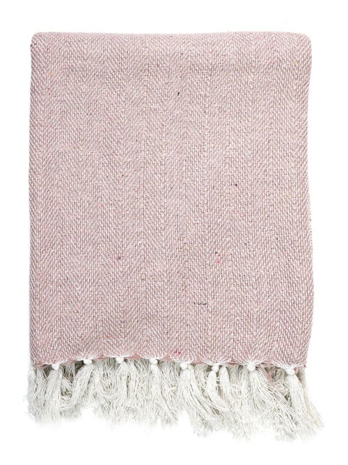 Plaid imprimé géométrique avec franges nouées JACQUARD - Kiabi Plaid imprimé géométrique avec franges nouées JACQUARD - Kiabi