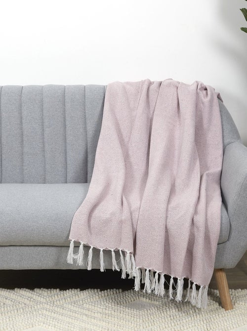 Plaid imprimé géométrique avec franges nouées JACQUARD - Kiabi Plaid imprimé géométrique avec franges nouées JACQUARD - Kiabi
