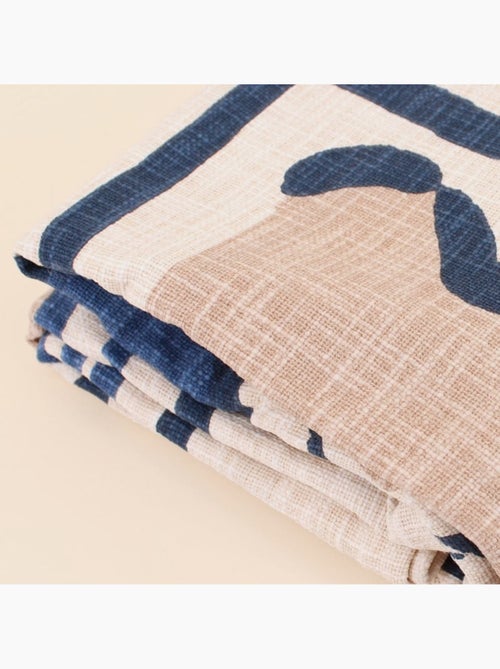 Plaid jeté de canapé en coton flammé imprimé coquillages 150x150cm - Kiabi Plaid jeté de canapé en coton flammé imprimé coquillages 150x150cm - Kiabi