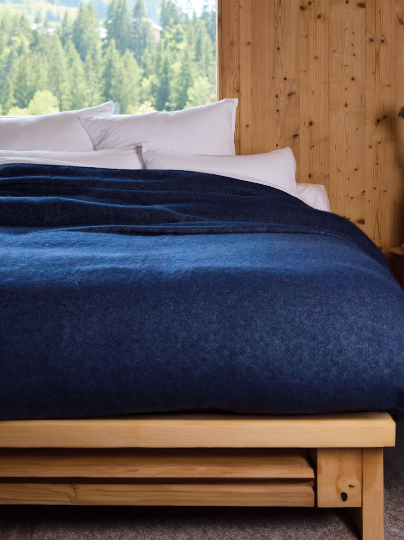 Plaid ou couverture chaude laine et mohair Bleu foncé - Kiabi
