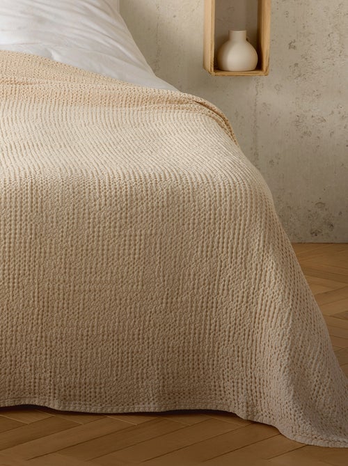 Plaid ou couvre lit 100% coton nid d’abeille - Kiabi Plaid ou couvre lit 100% coton nid d’abeille - Kiabi