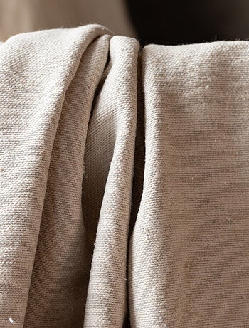 Plaid ou jeté de lit laine à pompons