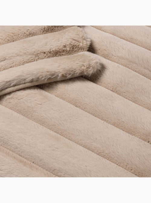 Plaid polaire chaud Boudoir - Douceur D'intérieur - Kiabi Plaid polaire chaud Boudoir - Douceur D'intérieur - Kiabi