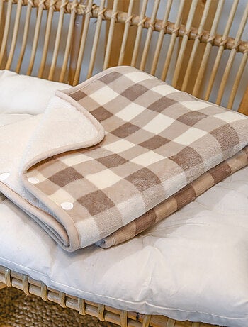 Plaid poncho 2 en 1 polaire avec boutons pression – motif vichy