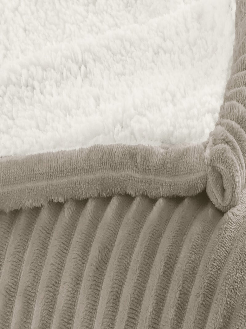 Plaid Sherpa 130x170 cm - Doublé imitation mouton retourné - Tout doux et bien chaud Taupe - Kiabi