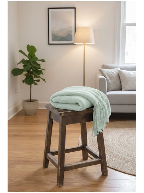 Plaid uni a franges doux et léger - Kiabi