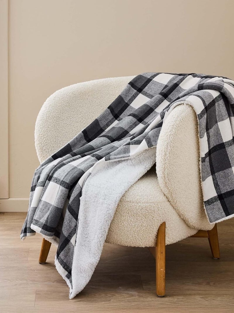 Plaids Polyester ECOSSAIS Douceur d'Intérieur gris anthracite - Kiabi
