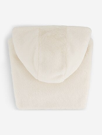 Plastron avec capuche